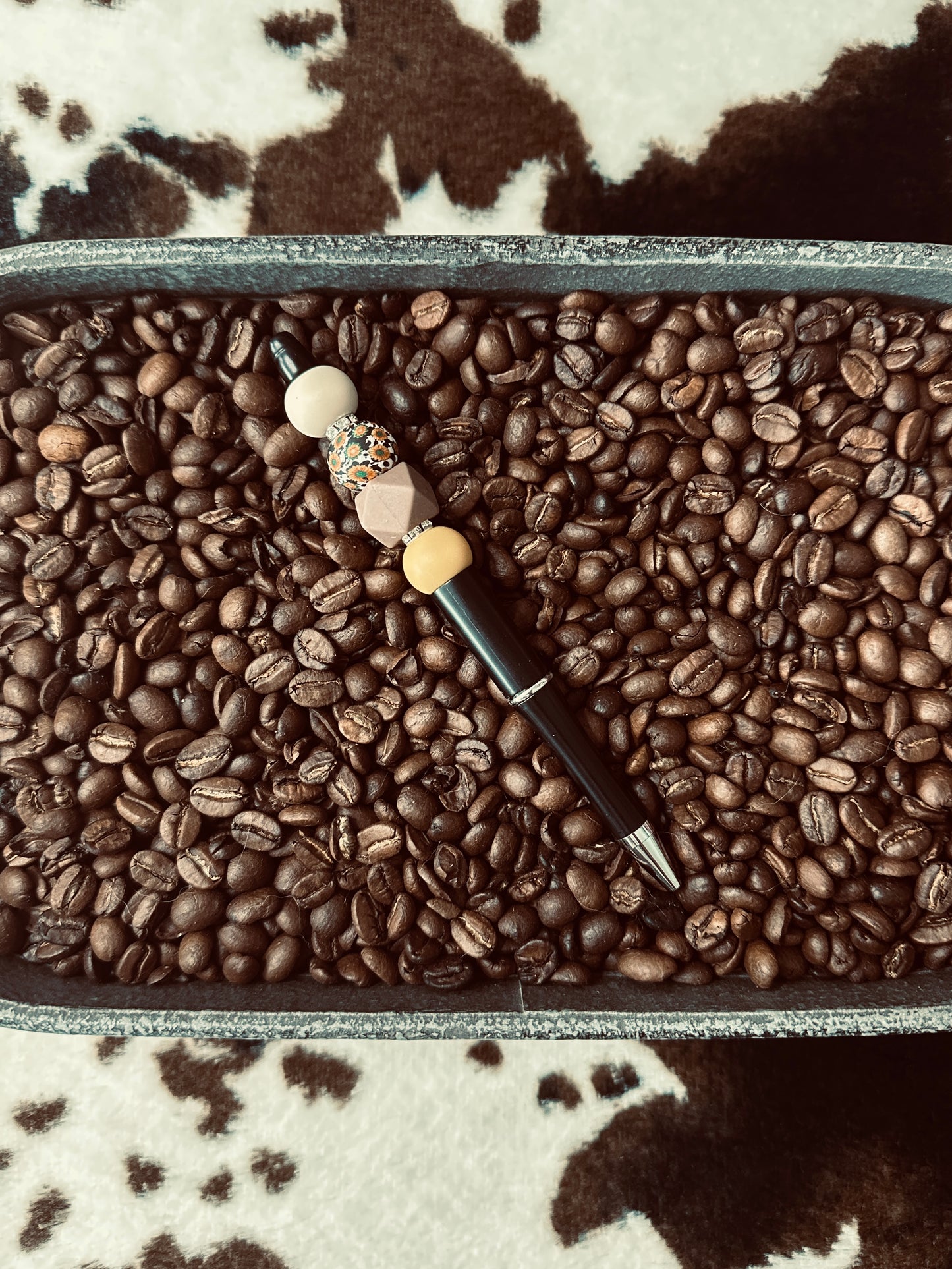 Tan Sunflower Pen